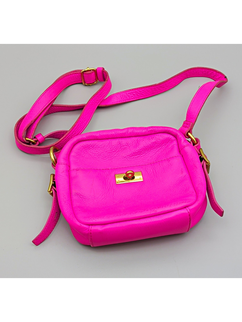 J.CREW Women’s Pink Small Pebbled Crossbody Bag Adjustable Strap Gold Zip